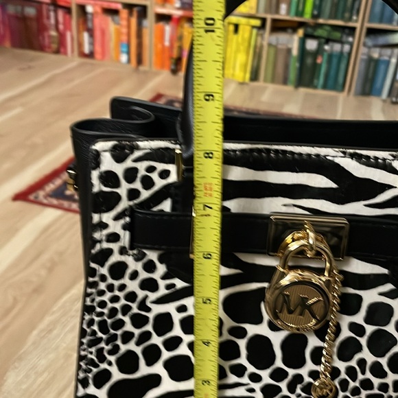 NEW Michael Kors Hamilton Animal Print Satchel and Wallet - Picture 4 of 16